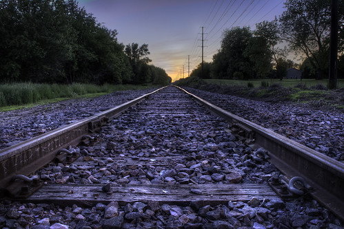 dark vanishingpoint sundown iowa loneley reflectiveperspective desmoinesia railroadtrackstraintracksperspectivesunsetnightphotography rickhope