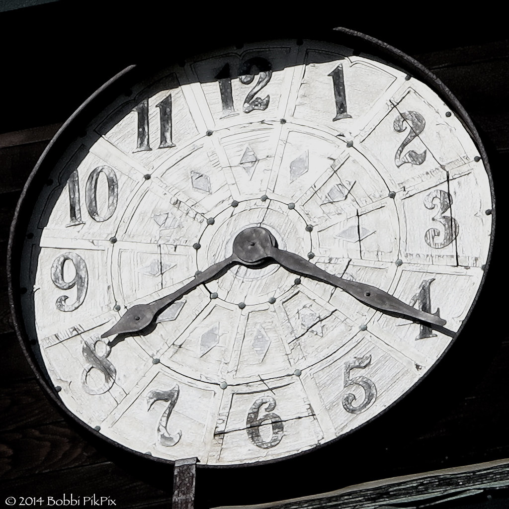 Ravaged by time | 114 Pictures in 2014. 19.Clock. Taken in O… | Flickr