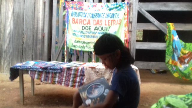 Barca das Letras na Semana Indígena Serra da Mesa(GO)
