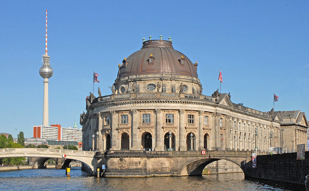 Bode Museum 5Berlin) | Le Bode Museum est située à la pointe… | Flickr