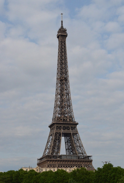 Paris : la Tour Eiffel - 81