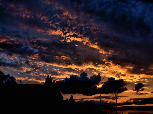 light sunset clouds scotland highlands cromarty gloaming