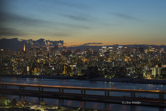 Downtown at Dawn 夕焼けの東京