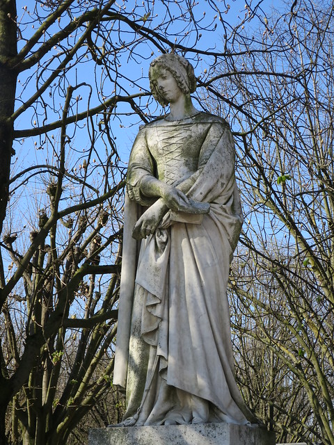 Laure de Noves (1846), Auguste Louis Marie Ottin - Jardin du Luxembourg, Paris