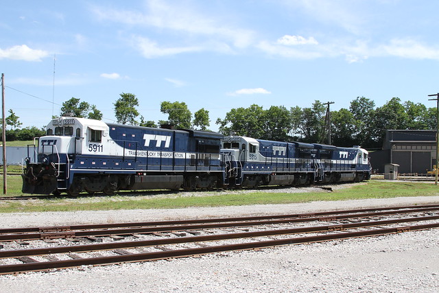 A trio of EX-Seaboard System B36-7s sit in the Transkentucky Transportation yard.