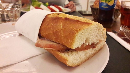 Remembering Ariccia... 🐖 #porchetta #sandwich #ariccia #memories @melocomo188 #barcelona . . . #localguides #photography #picoftheday #bestoftheday #photooftheday #foodpic #foodphotography #foodgasm #foodporn #foodie #food #f52gram #foodgawker #foodb | by JGordicho