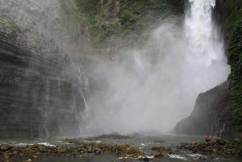 philippines mindanao lakesebu waterfall