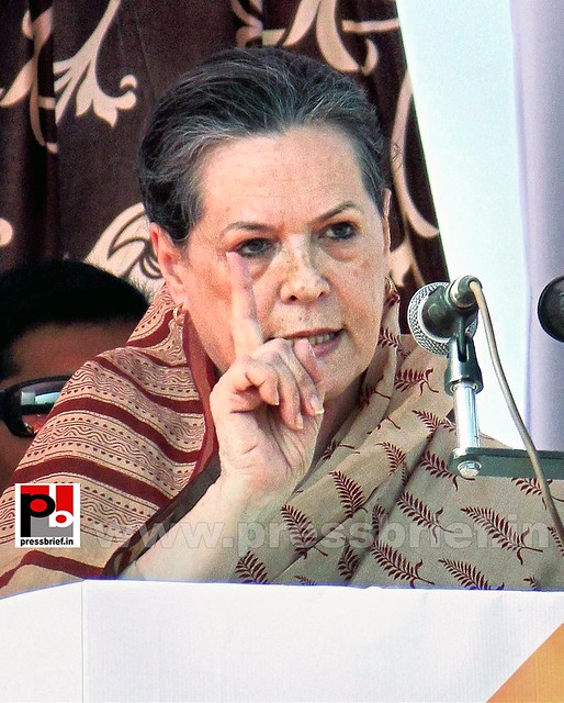 Sonia Gandhi at Sikar, Rajasthan 01