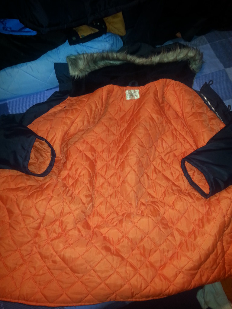 1980's nylon snorkel parka with small diamond quilted lining. - a photo ...