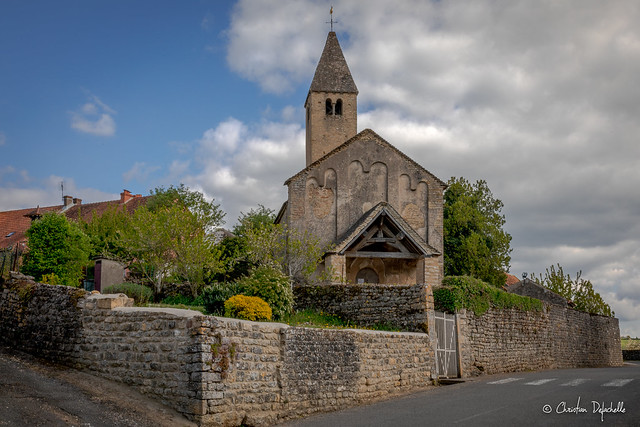 Eglise Saint Roch de Vaux en Pré