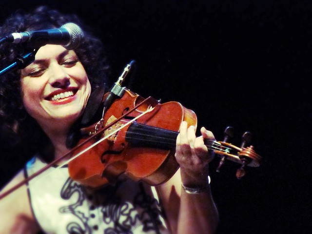 Carrie Rodriguez #GB40