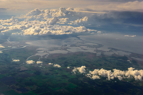 sky cloud lake canada weather river winnipeg flight delta aerial manitoba redriver beausejour lakewinnipeg