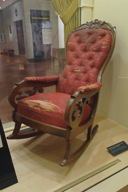 Lincolns assassination chair