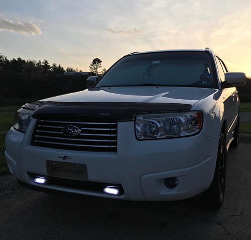 #subaru #forester #subieflow #subielove #subienation #subielife #2008 #boxerengine #wvsubarus #subaruforester #sg #forestersg #flatfour #flat4 #stockish #magnaflowexhaust #jdm #ledlights #led #ledheadlights #ledmarkerlights #crosstrekwheels #xvwheels | by frankiedn
