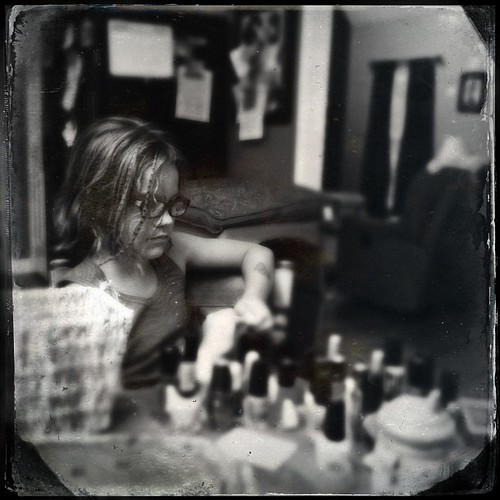 It's #July4th and they're doing #nails. Celebrate #independence. - #instagood #instadaily #instaddict #instaholic #hipstamatic #hipstaholic #hipstaholic #lifeinlofi #tintype #mylouisville #igerslouisville #louisvilleigers #louisville - with @jenfrye0613, | by timothygirton