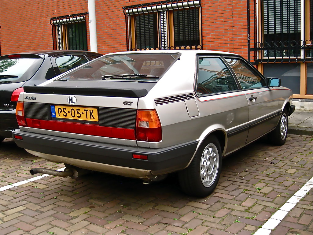 Купить ауди б 2. Audi Coupe b2. Audi 80 b2 Coupe. Audi Coupe b2 quattro. Ауди 90 1983.