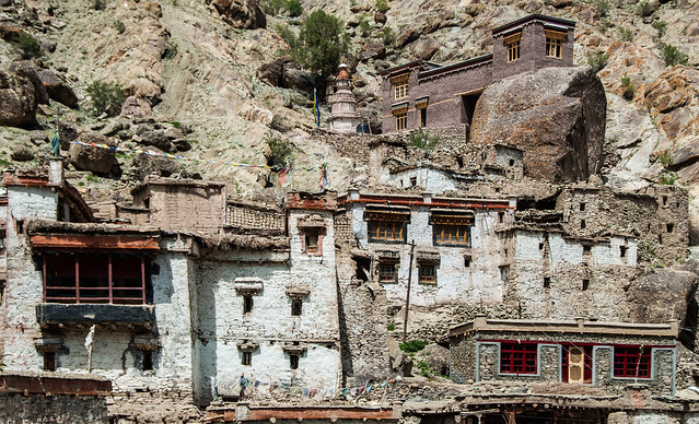Tibetan houses