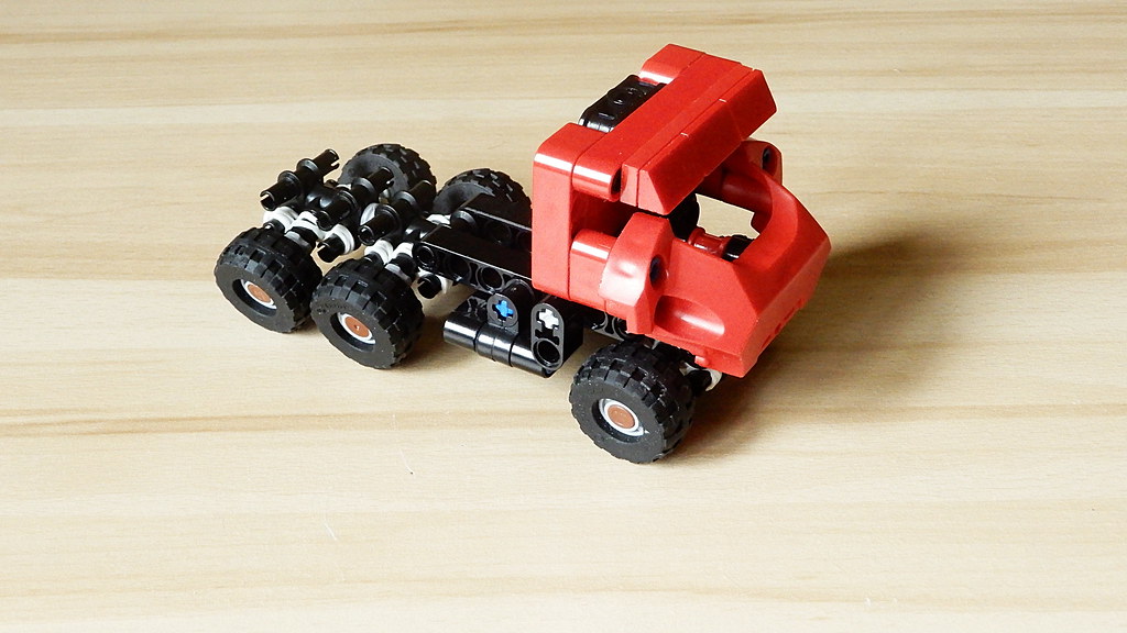 How to Build the Lego Technic Tatra (MOC - 4K)