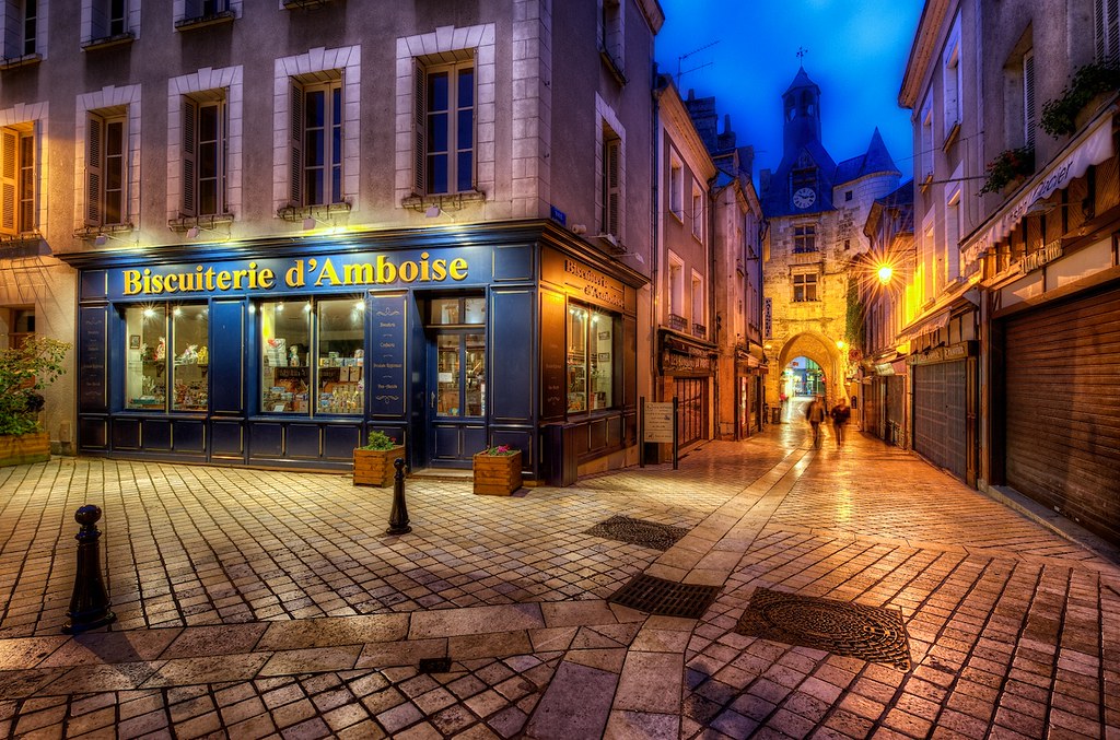 Blue hour in Amboise