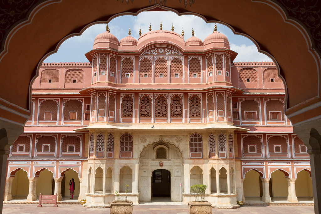 Kết quả hình ảnh cho city palace jaipur