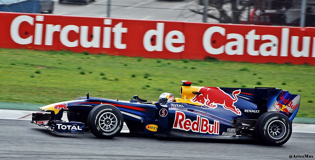 forfølgelse forvrængning Donation Sebastian Vettel / Red Bull RB6 | Entrenos Formula 1 2010 Ci… | Flickr