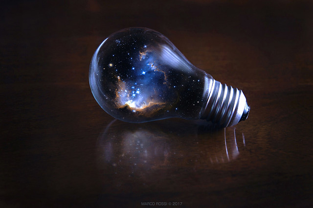 Universe bulb