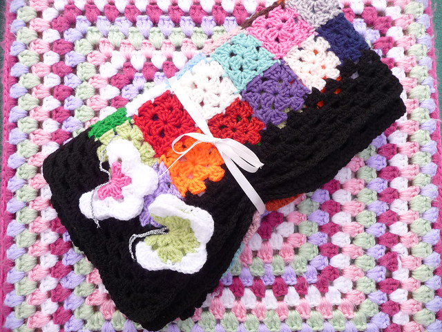 506 'Toy box' - Kate has made and donated this lovely Blanket. Thank you!