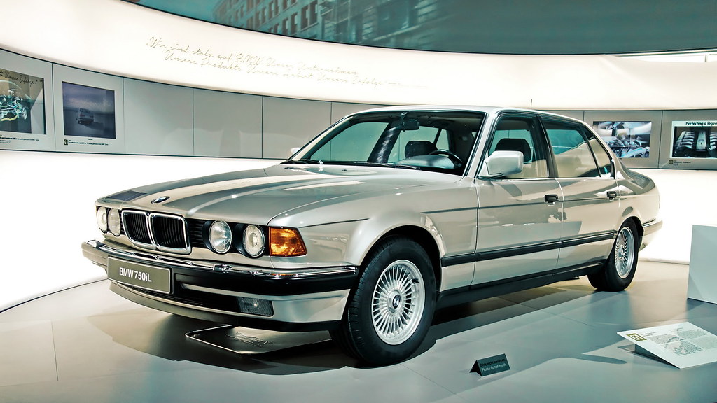Image of BMW 750iL