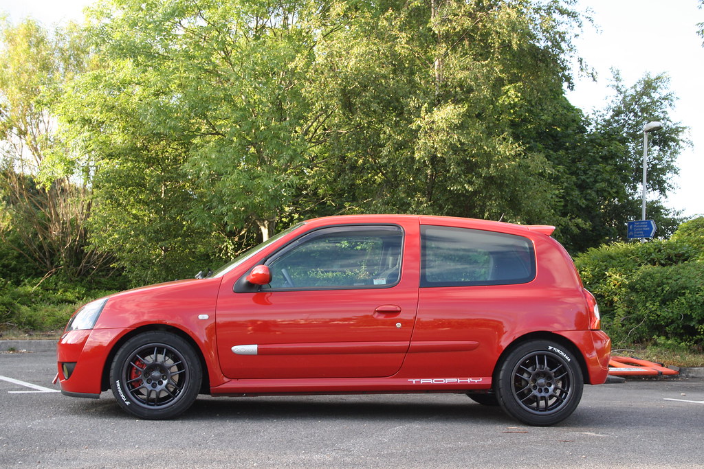 Clio Racing Rims Clio Trophy Oz F1 track wheels | Track wheels fitted with Yo… | Flickr