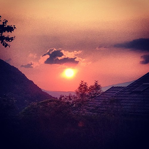 Sunset by nico2p, square squareformat iphoneography instagramapp xproii uploaded:by=instagram foursquare:venue=4dcf87e