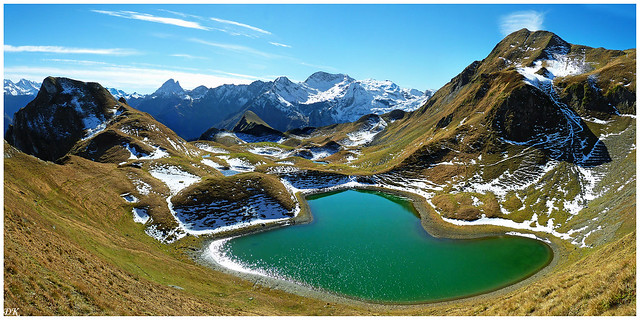 Lac du Montagnon d'Iseye- Pyrénées - France