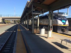 Sacramento Valley Station Platform