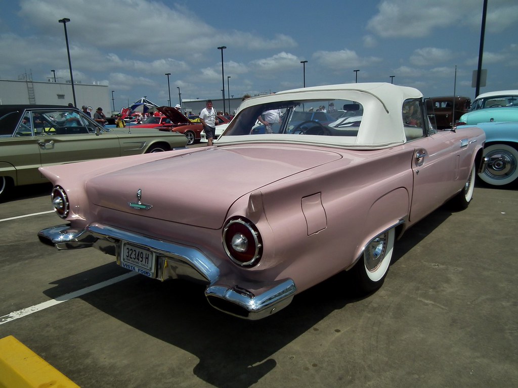 Image of 1957 Ford Thunderbird convertible