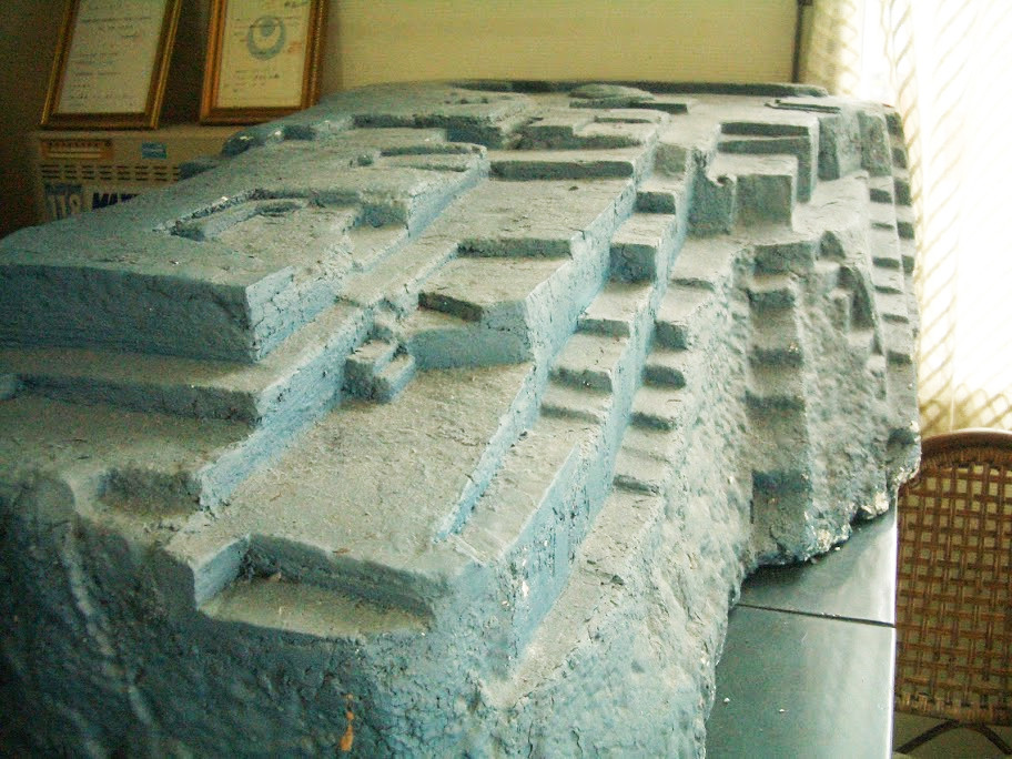 A Model Of Yonaguni Monument This Is A Model Of Yonaguni M Flickr