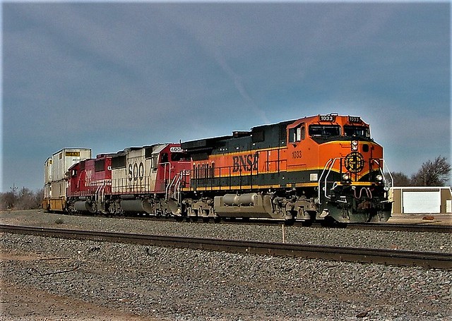 BNSF 1033 C44-9W  Texico, New Mexico