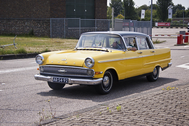 Opel Kapitän L 1961 (9992)