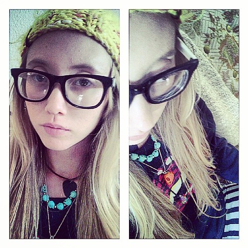 #beanie #glasses #blondie #longhairdontcare #nomakeup #guitarpick #skulls #mushroomnecklace #pacsun #understar #leggings #tights #stripes | by candylovei