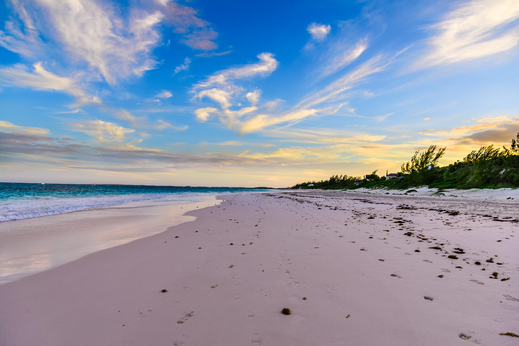 Красивые песчаные пляжи. Пляж Пинк-Сэнд-Бич, Харбор, Багамские острова. Остров Харбор Багамские острова. Харбор Багамы. Багамские острова розовый пляж.