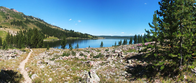Trail to Heart Lake