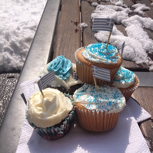 Greek active cupcakes. | by Caestus
