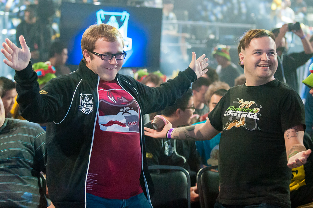 Faces of lolesports