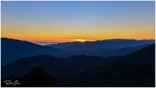 granada panorama chain horizon mountain spain sunset twilight viewingpoint pampaneira andalusia