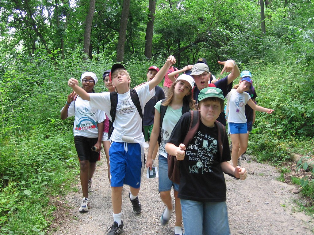 V camp. Summer Camp 2009. Боди-арт лагерь 2009. Kids Camp Walking. Summer Camp v0.1.6.