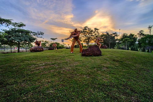 sunset sculpture statue evening nikon day afternoon cloudy lee dri hdr arca d600 dynamicrangeincrement bigstoper