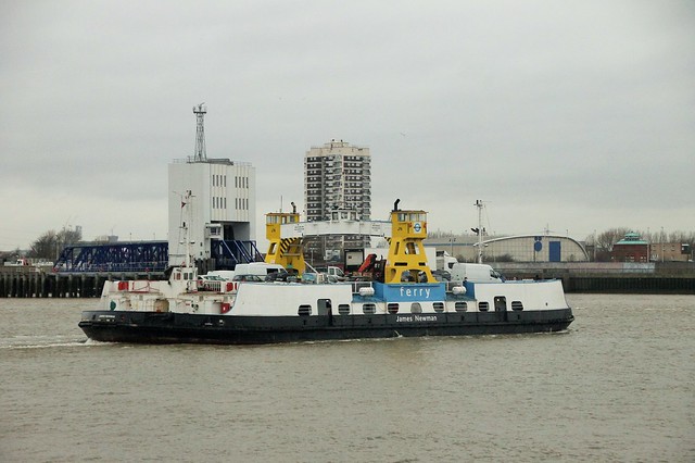 Ferry across the thames