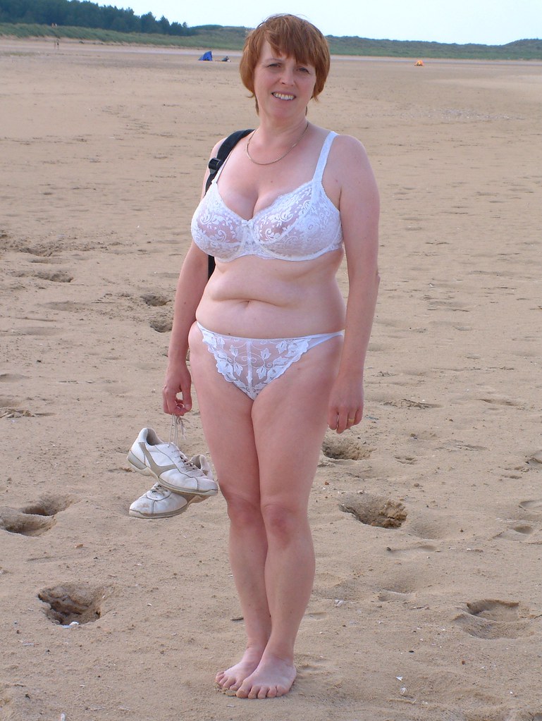N200667, Wife on beach, white lacy bra & pants