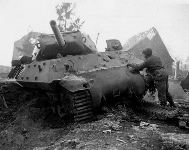 Knocked out americam M-10 TD