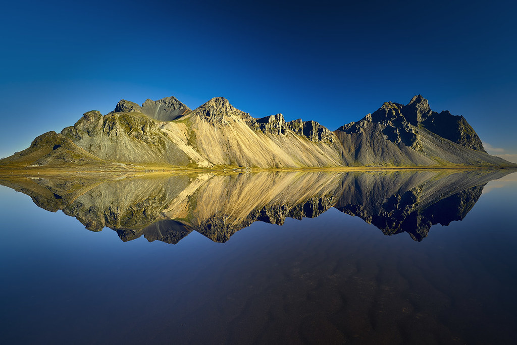 Les reflets du Vestrahorn Islande