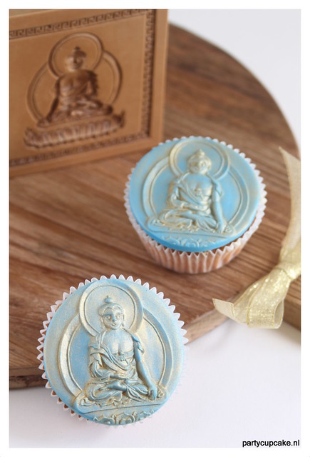 Buddha springerle cupcakes