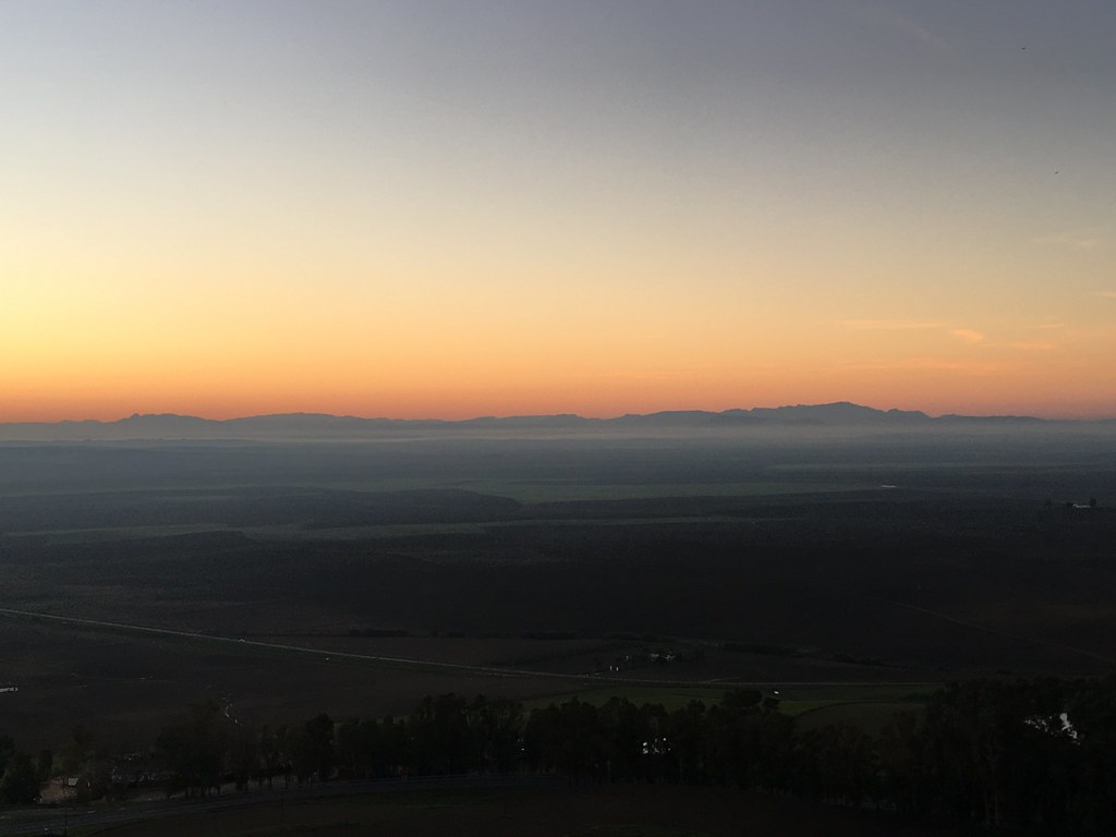 Landscape, distant mountains before sunrise, view from par… | Flickr